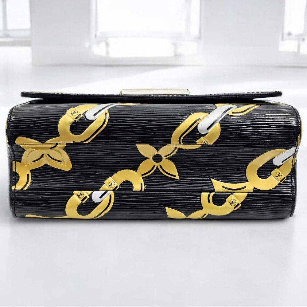 Louis Vuitton Epi Chain Flower Twist MM Black Shoulder Crossbody Bag - Picture 4 of 16